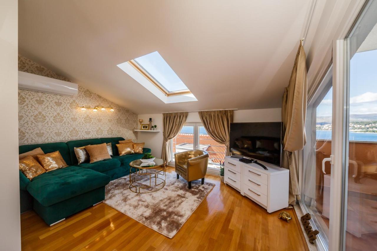 Apartment La Perla