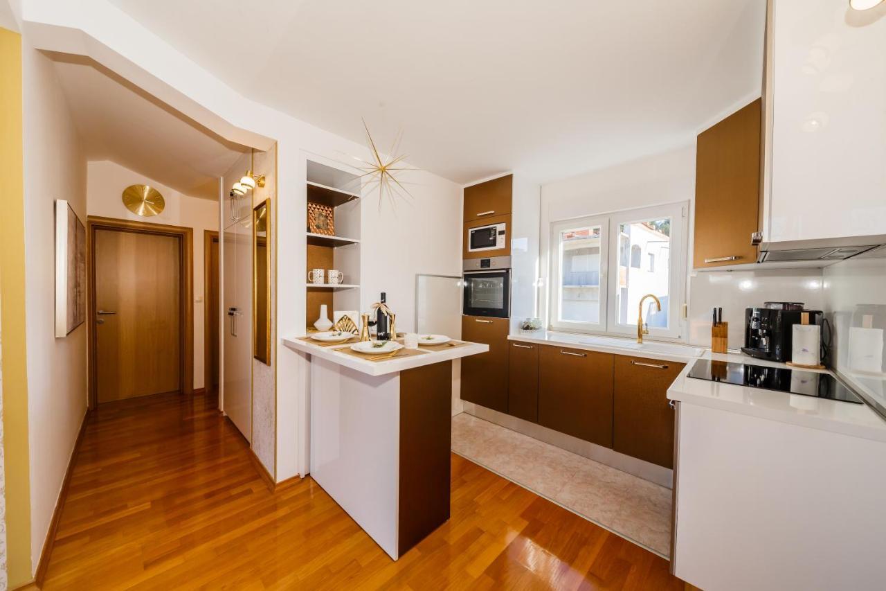 La Perla Apartment *