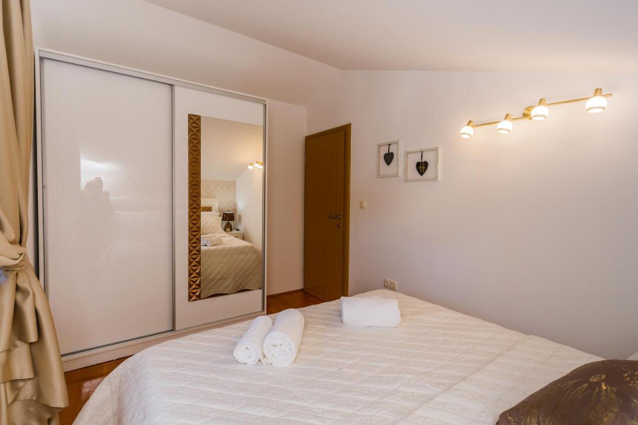 Apartment La Perla
